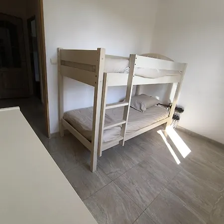 La Colline Sous Les Etoiles