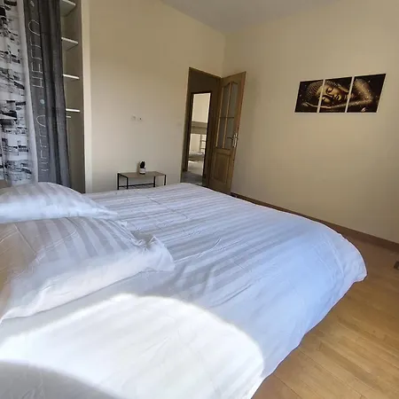 La Colline Sous Les Etoiles Villa