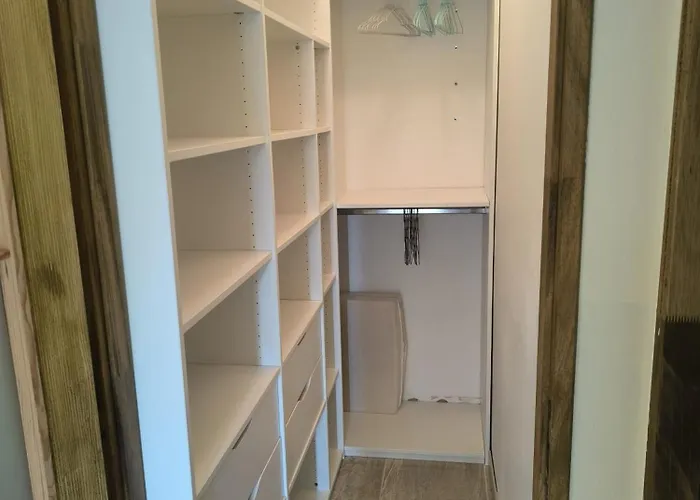 La Colline Sous Les Etoiles